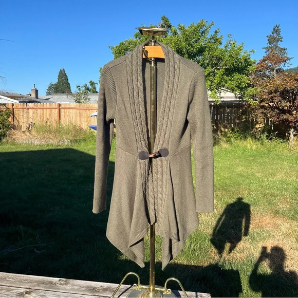SOFT SURROUNDINGS ~ Green Asymmetric Cable Knit Wool Blend Cardigan with Clasp - Picture 2 of 12